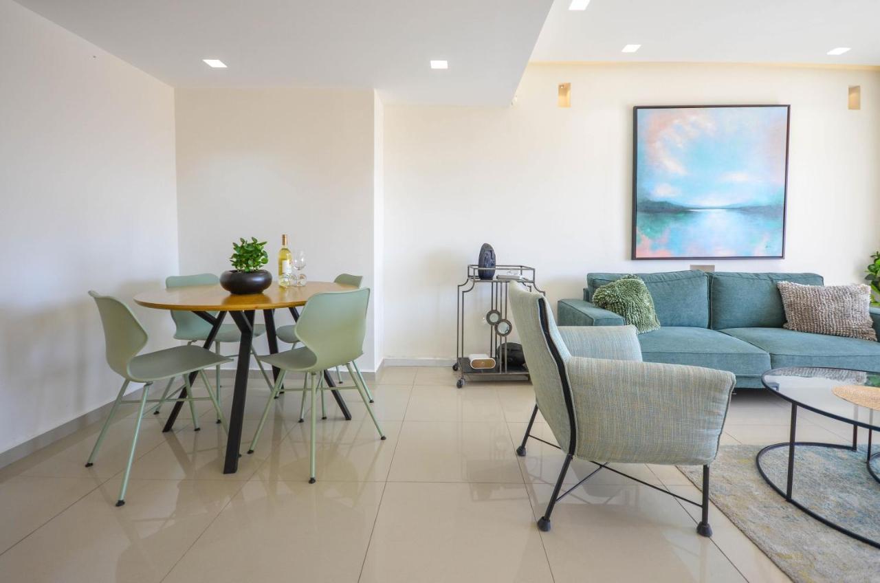 Yalarent Eucalyptus 2Br & Balcony Apt Apartment เอลัต ภายนอก รูปภาพ